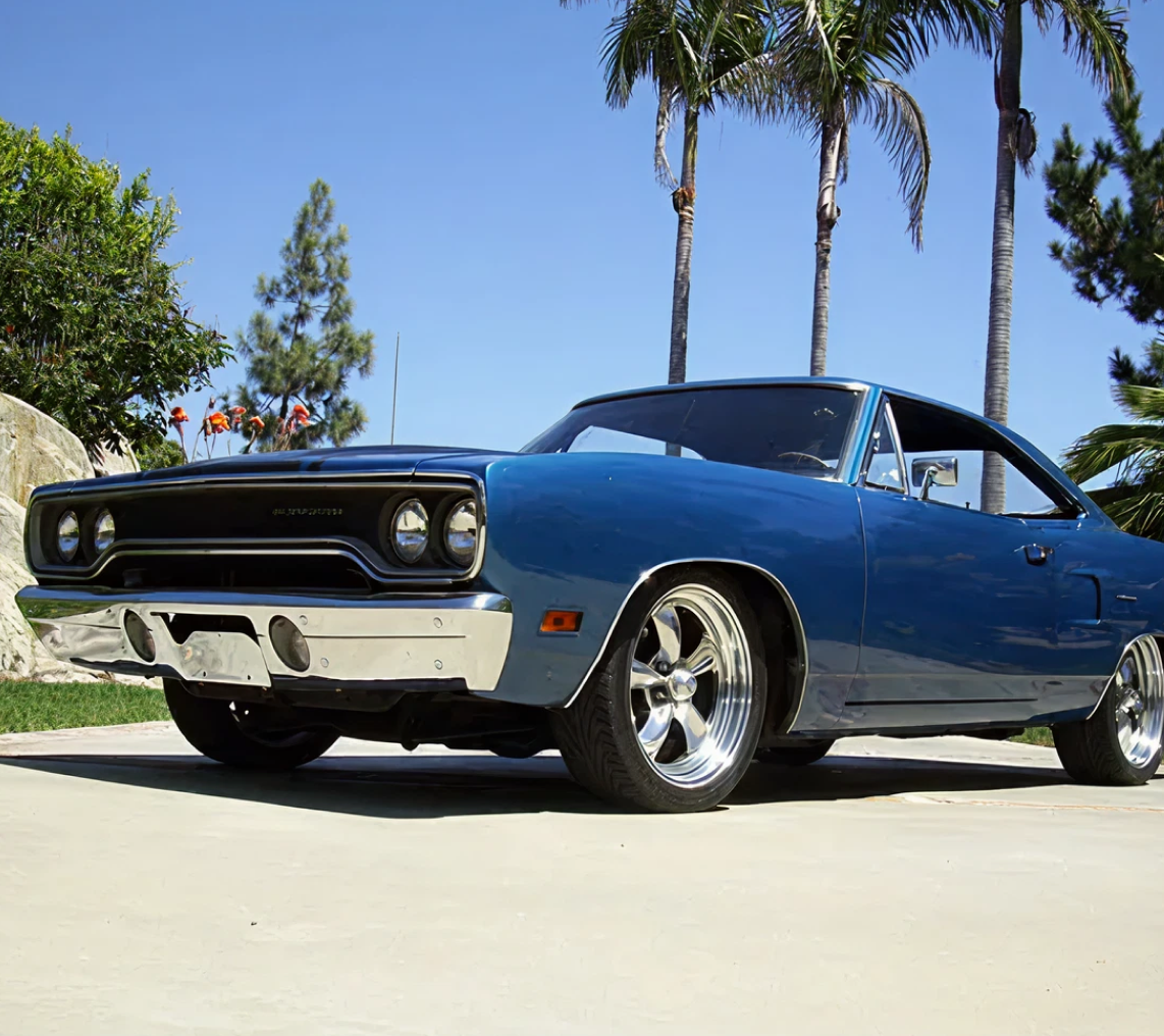 Retro vehicle with chrome details