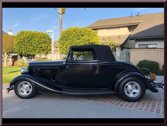 Retro automobile with soft top