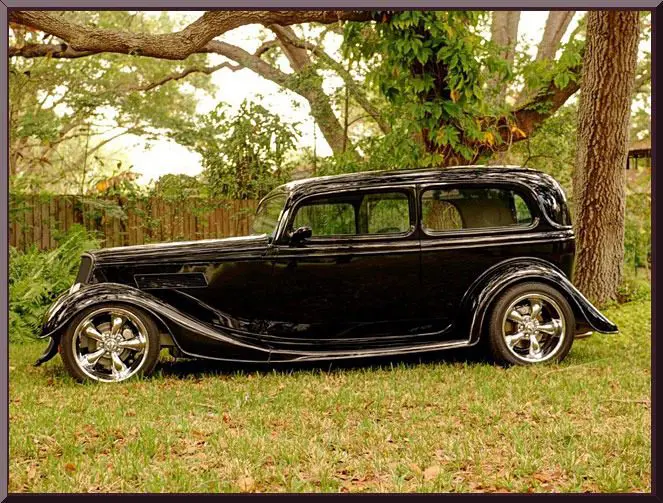 Vintage automobile with shiny chrome wheels