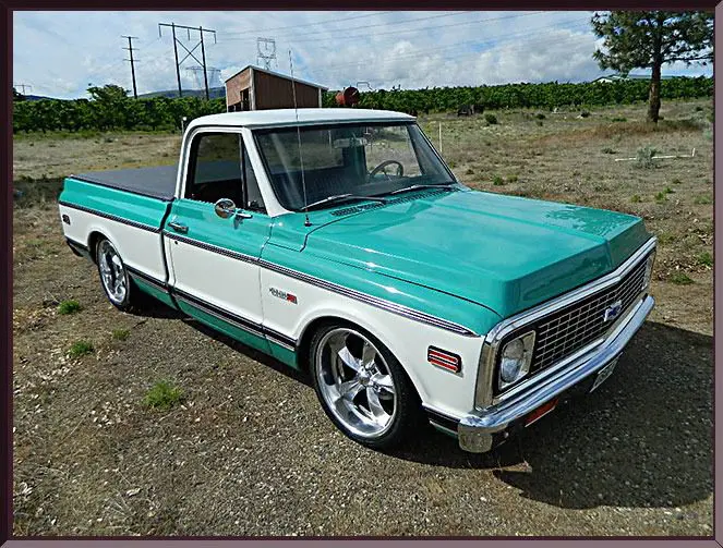 Vintage teal and white pickup truck